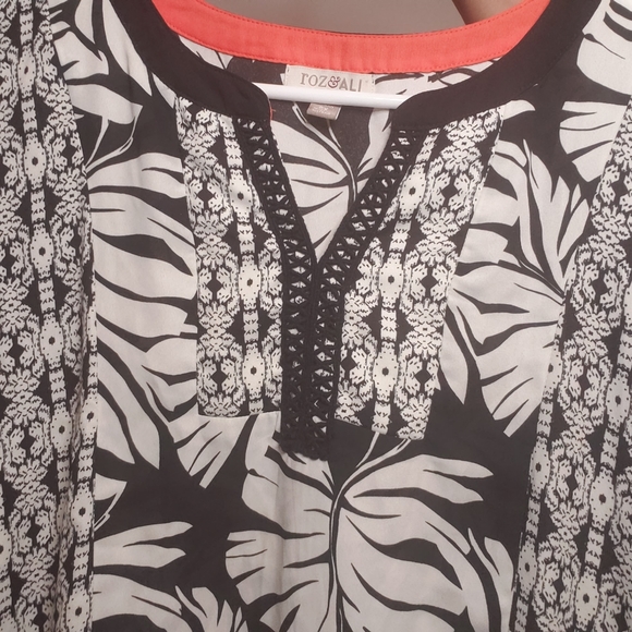 Roz & Ali Top 2x - Picture 3 of 3